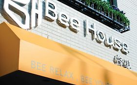 天成文旅-蜂巢-台北車站